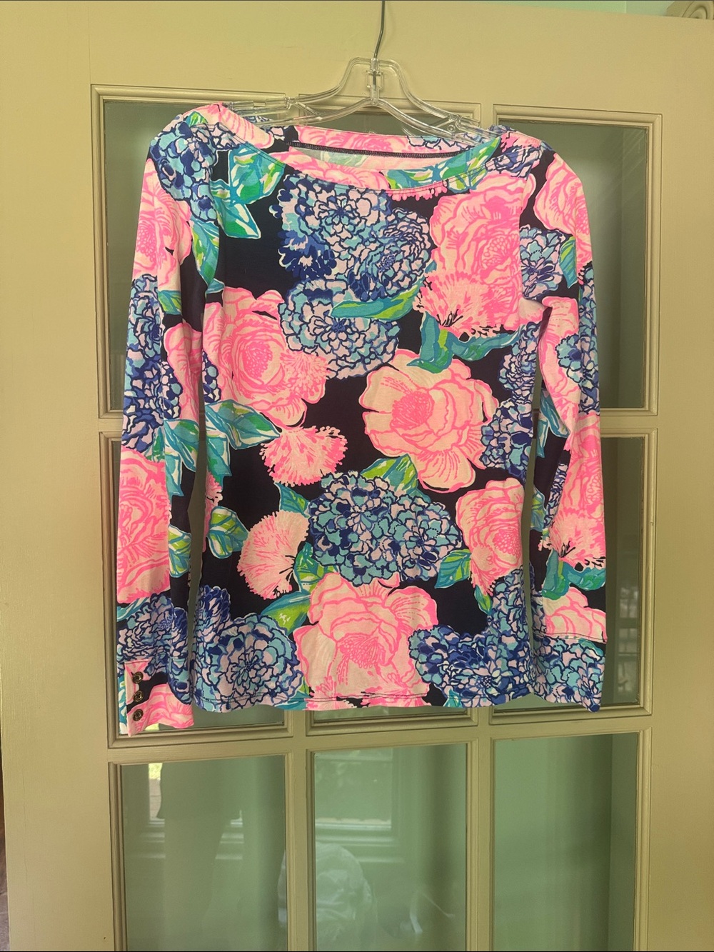 Lilly Pulitzer bright Pink & Navy Floral Long Sleeve Top size small